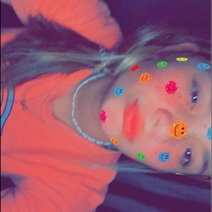 Meet your Posher, Ava